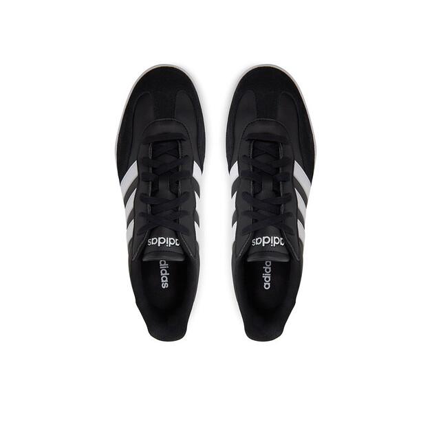 Кроссовки adidas Barreda