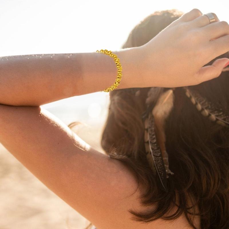 Multipurpose Retro Designs Bracelet With Multicolored Beads Portable for Adding Elegant Styles To Any Stylish Outfits