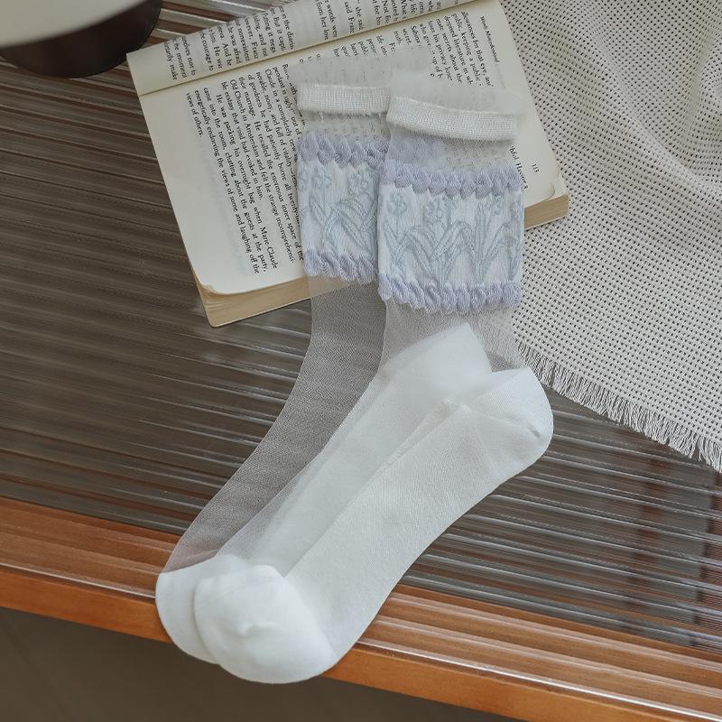 Female Summer Thin Sweet Floral Mesh Boneless Lace In The Tube Stack Socks