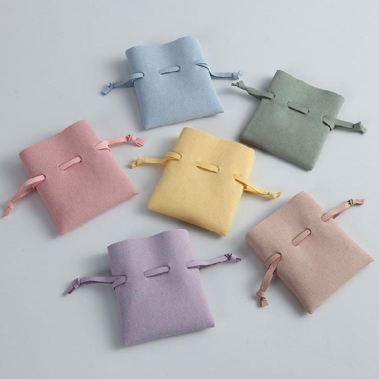 Multifuntional Jewelry Display Bag Square Box and Soft Leather Pouches Leather Texture Suitable for Gifting and Storage