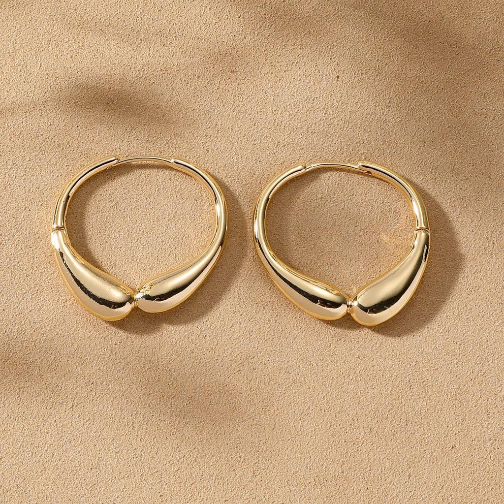 Romantic French Minimalist Copper-Plated Luxury Ear Hoops and Studs 2025