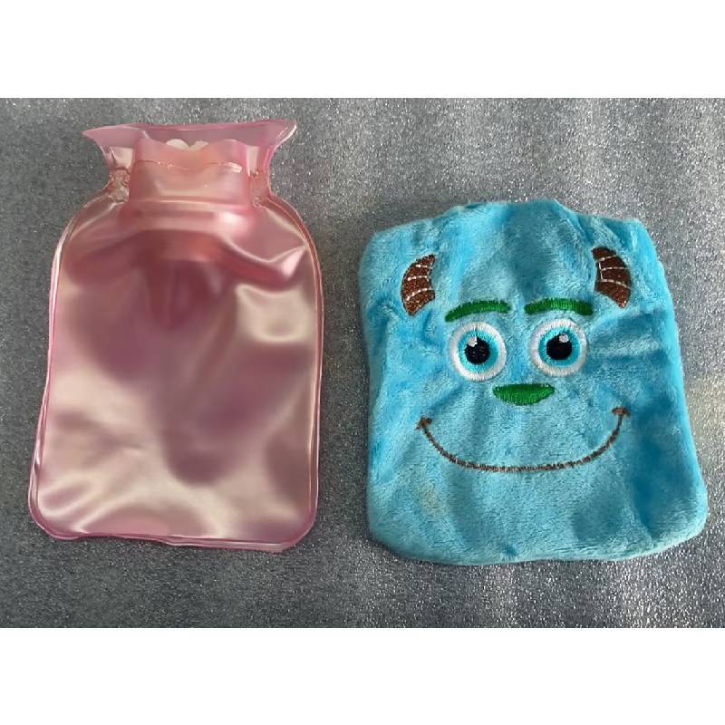 Mini Cartoon Hot Water Bottle With Double Layer Pvc For Winter Hand Heating And Travel Use