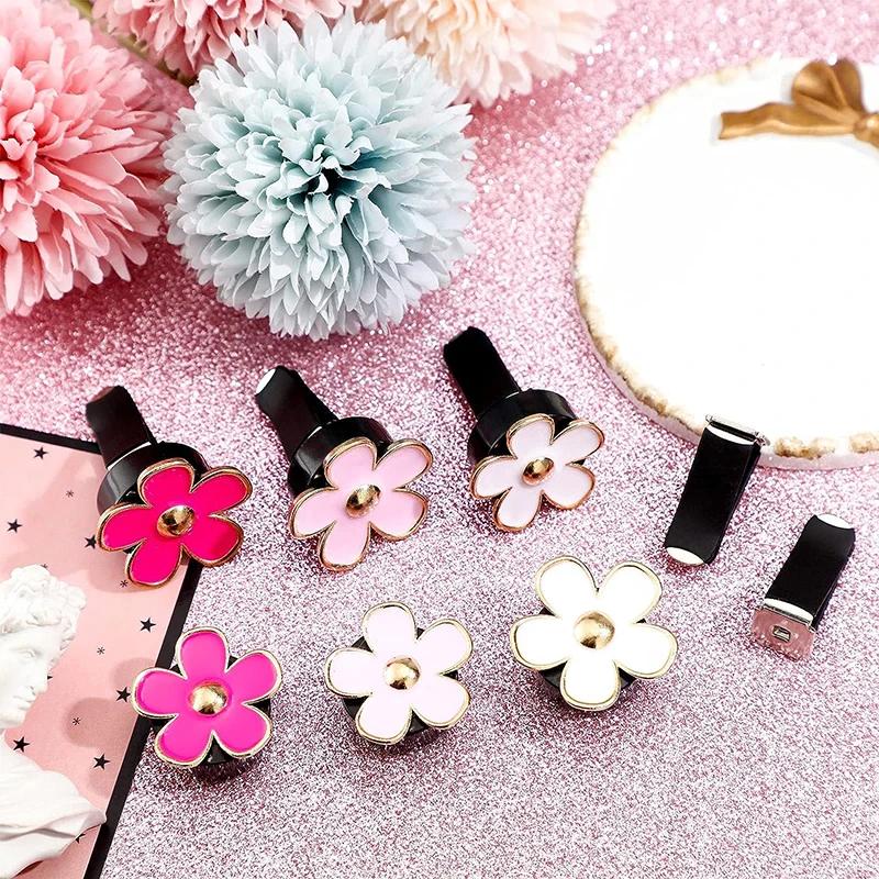 6PCS Daisy Flower Air Vent Clip Car Air Conditioning Outlet Clip Car Air Freshener Clip Car Interior Decor Accessories for Women