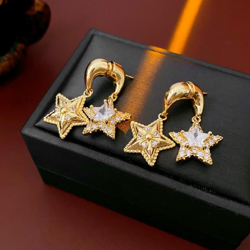 Silver Needle Multi-layer Letter Twill Zircon Pearl Earrings Medieval Vintage Light Luxury Stud Earrings Versatile Earrings