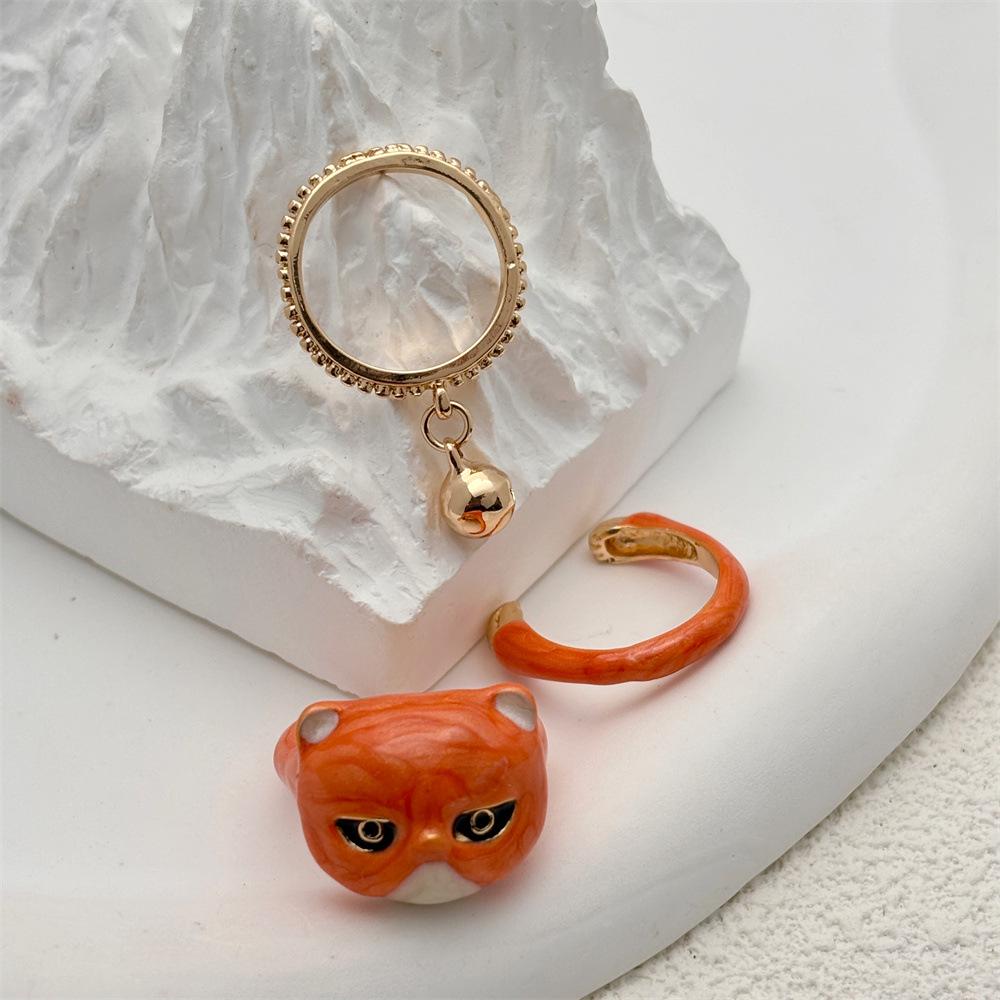 

Cute Korean & Japanese Cat Enamel Bell Ring Set - Three-Piece Knuckle Style серый