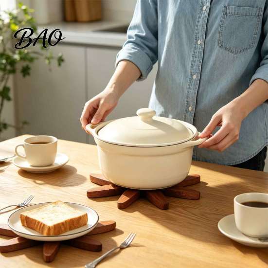 Folding Wooden Potholder Collapsible Trivets for Hot Dishes, Christmas Tree Shaped Pot Mat Table, Wood Heat Resistant Trivet Kitchen Holder