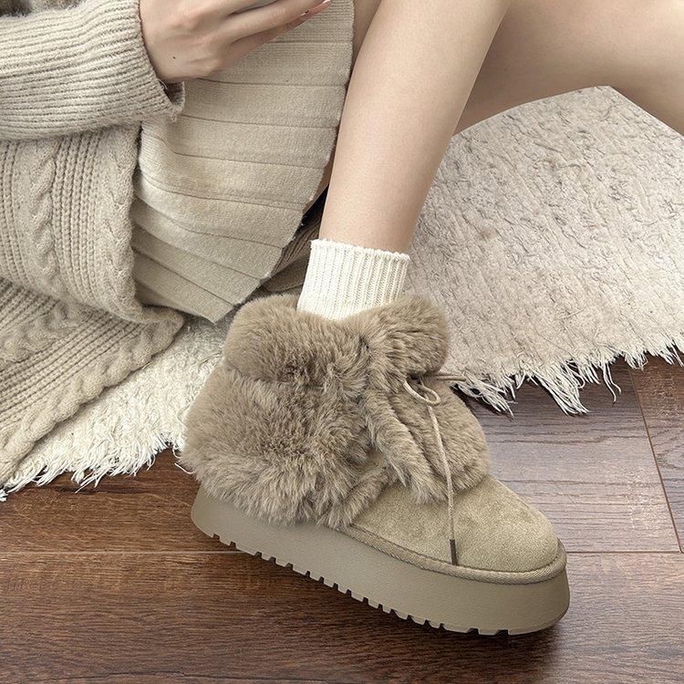 2025 Autumn and Winter Snow Boots Women's Fleece Thickened Thick Sole To Increase the Height of the Fur Integrated Northeast Cotton Shoes Fluffy