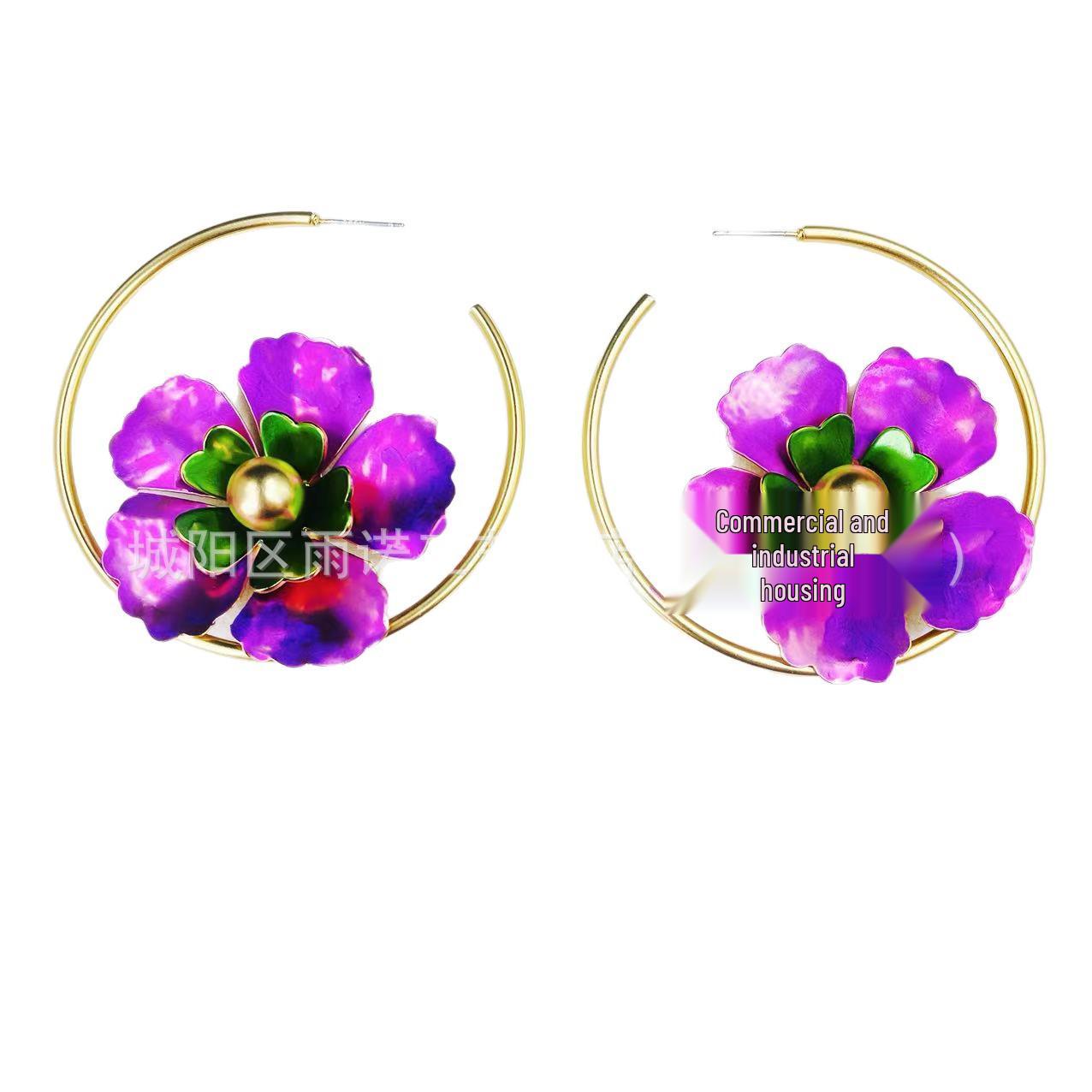 

Французские элегантные серьги-пусеты в виде круга с жемчужными цветами ручной росписи