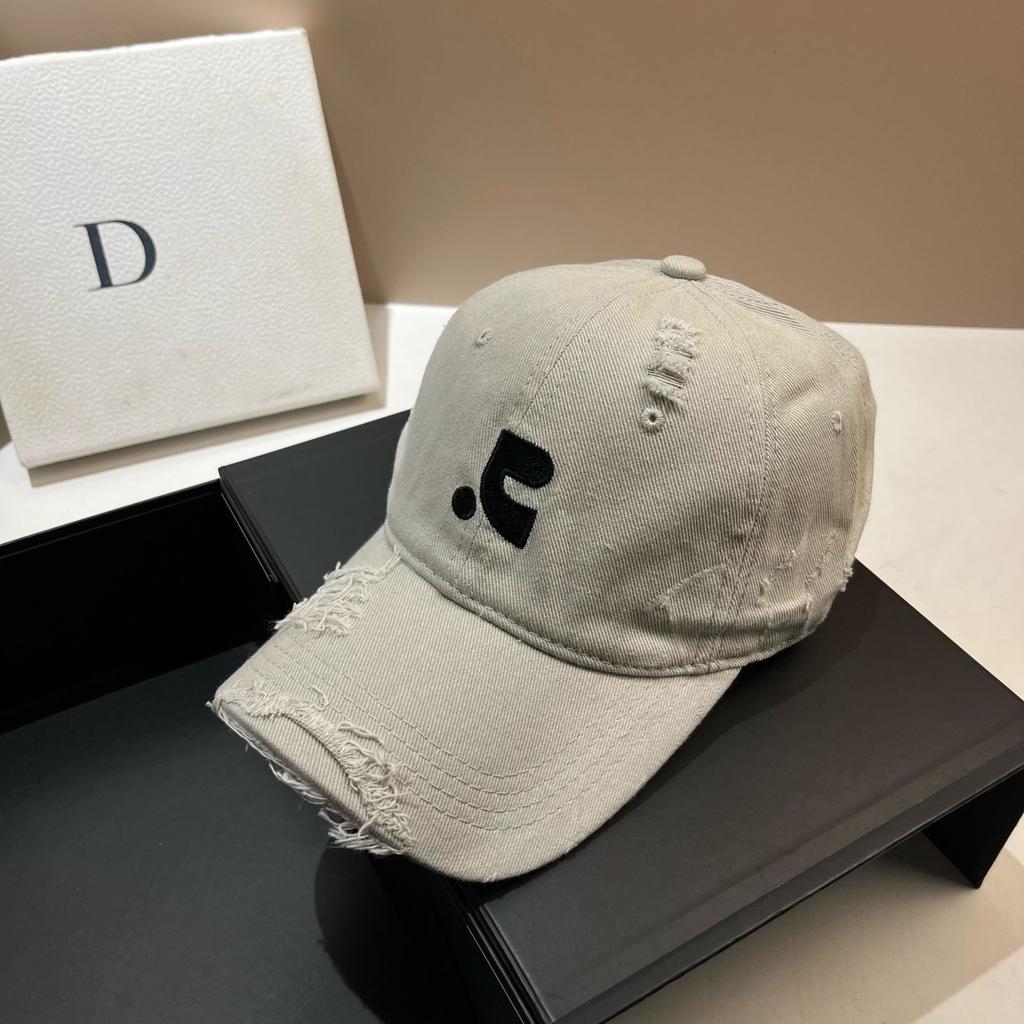 Unisex Embroidery Water Mill Cotton Baseball Cap Outdoor Youth Spray Color Personality Ripped Cap Tide