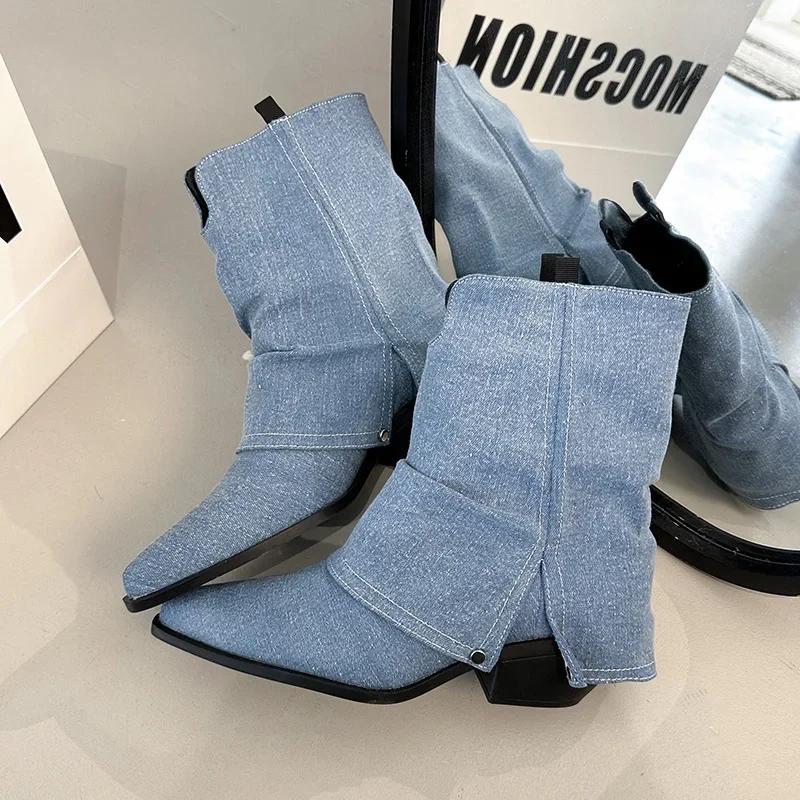 Fashion 2025 New Women's Brown Western Cowboy Boots Sharp Pointed Toe Chunky Heel Ankle Booties for Autumn Winter Fashion Street Style