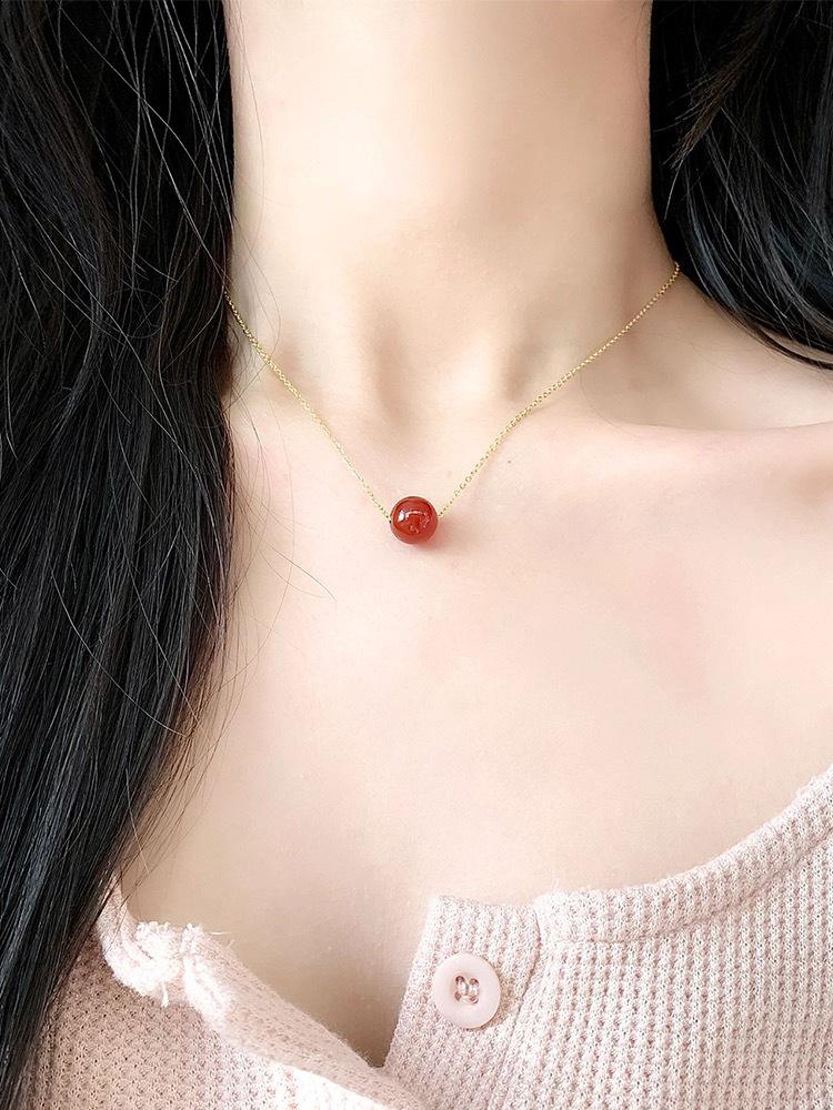 

Красные бусины акации Роскошный набор ожерелья-цепочки на ключицу и браслета - Коллекция весна/лето