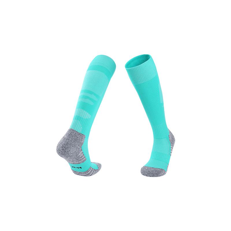 Men's Over-the-Knee Anti-Slip Football Training Socks: Sweat-Absorbent, Long Tube Design for Autumn/Winter