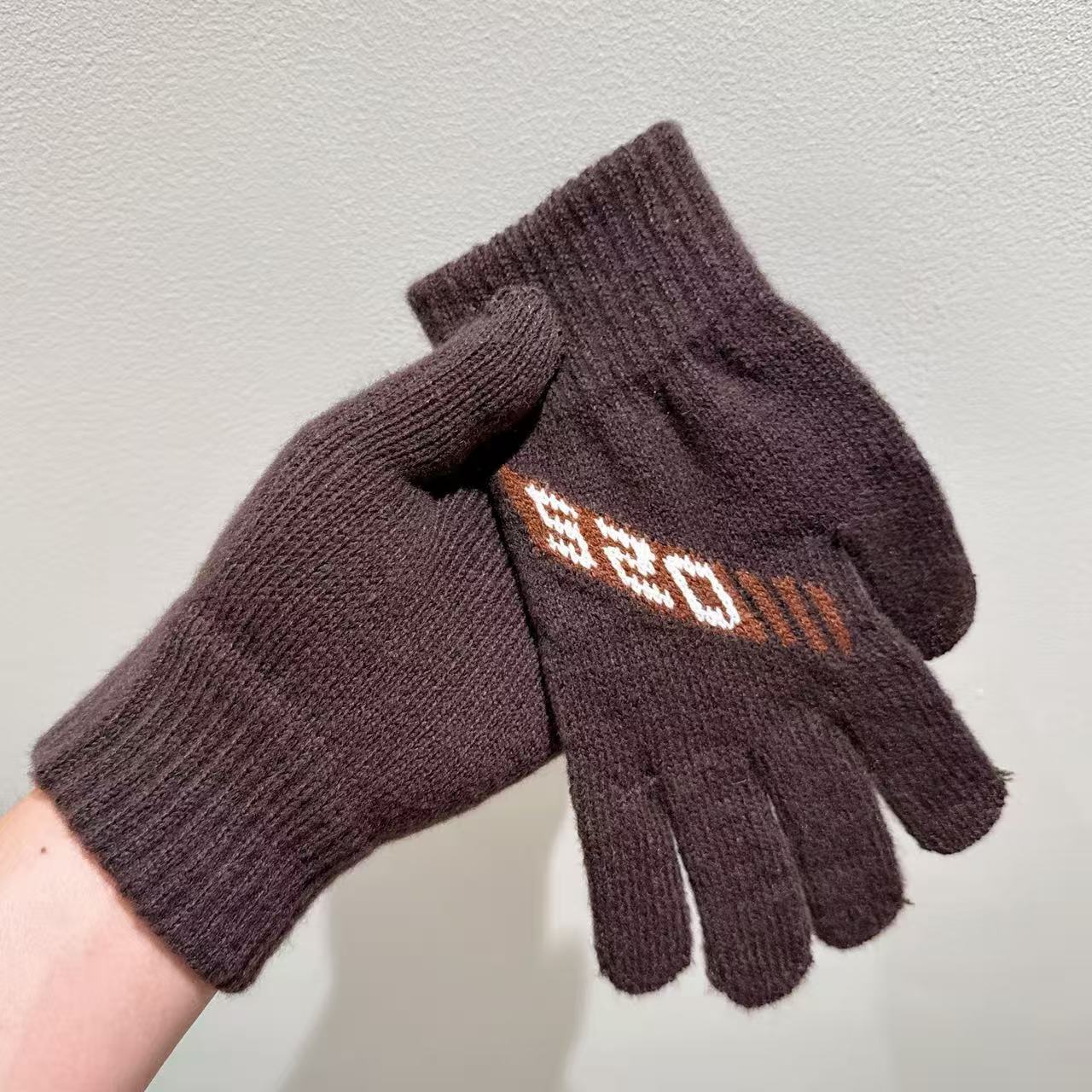 

Winter Korean Style Knitted Gloves Men s Warm and Cold-proof Touch Screen Plush Gloves Winter Student Cycling Finger Gloves one size