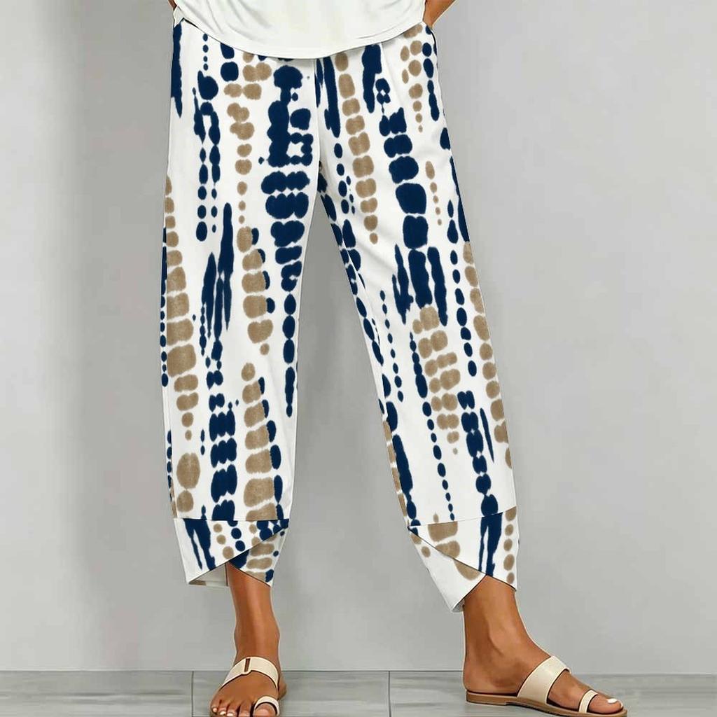 Women Plus Size Navy Blue Floral Paisley Printed Loose Cross Hem Cropped Pants With Pockets