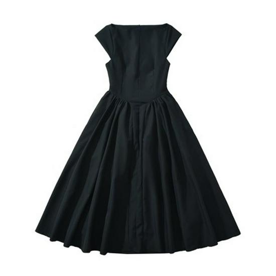 2025 Summer European & American Style Elegant Backless Pleated Dress: Waist-Cinching Slim Mid-Length Design