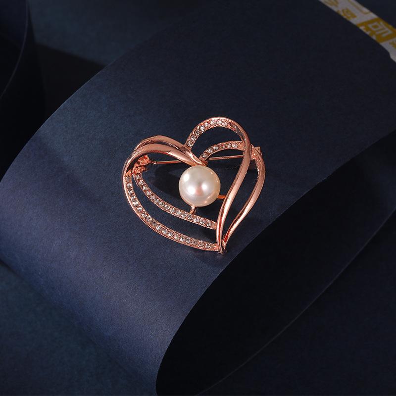 Pearl Metal Brooch Premium Accessories Yiwu Trinkets Suit High-end Corsage Exquisite Versatile Pin