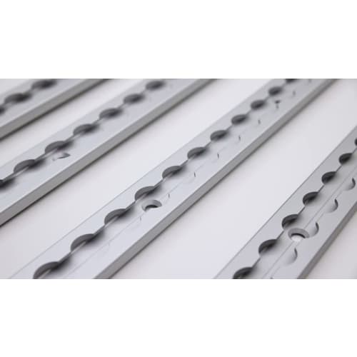 Součásti motocyklového kola Kijima Jednodotyková kolejnice připevněná ke karoserii vozidla 285 mm hliníková eloxovaná povrchová úprava černá 303-0091B