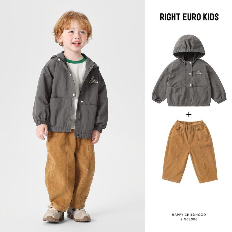 Right European Style Boys' Jacket Spring and Autumn 2026 New Model Top for Toddlers Children's Clothing Boys' Windproof Clothing