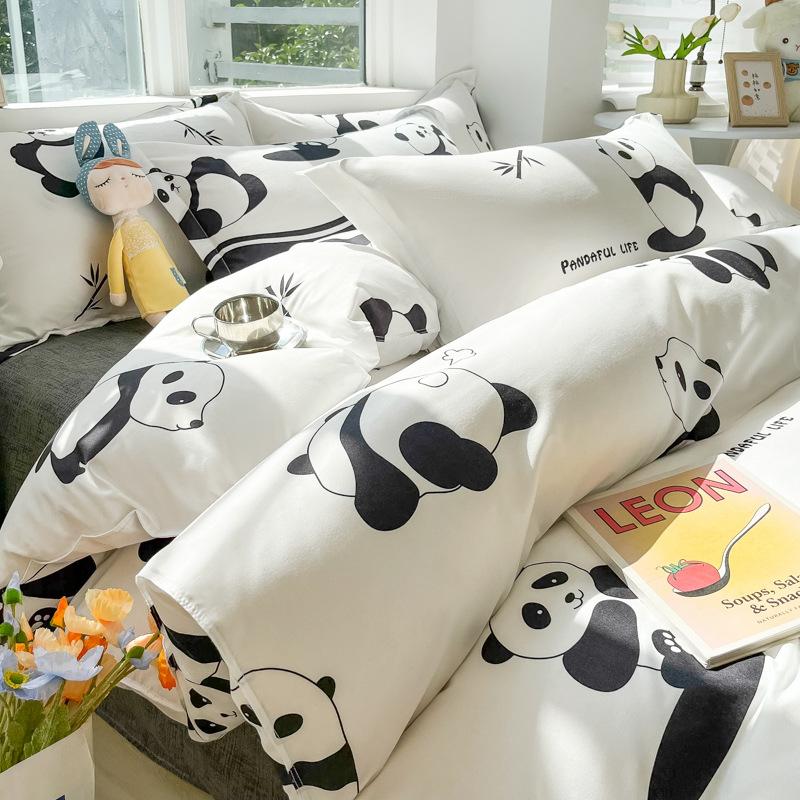 Silný kartáčovaný čtyřsezónní tištěný malý čerstvý čtyřdílný set a třídílný set ložního povlečení povlak na přikrývku