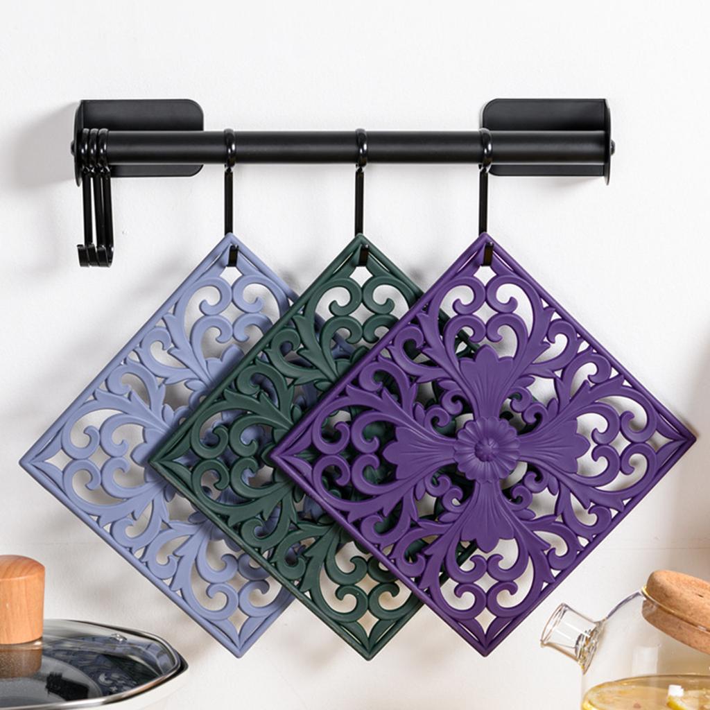 3Pcs/Set 18x18cm Scald Preventing Pot Holder Silicone Pad Hollow Flower Heat Insulation Square Mat