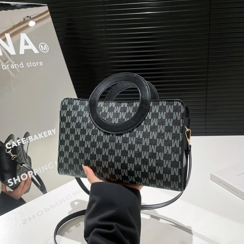 

Retro Versatile Fashion Printed Popular Small Square Bag Women s Foreign Style Exquisite Commuter Advanced Texture Temperament Messenger Bag