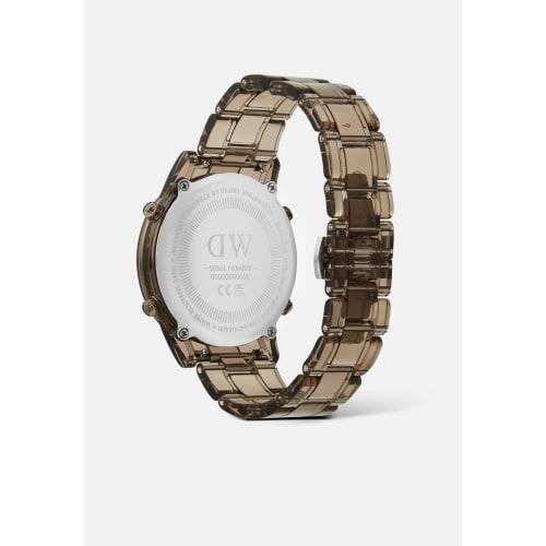 Daniel Wellington Retro Digital Watch, 42mm, for Men and Women. A Stylish, Popular Gift for Lovers, Girlfriends, and Loved Ones. Perfect for Sports, O