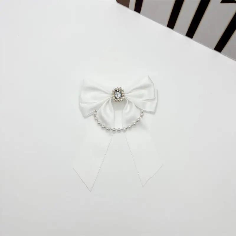 Módní Látka Černá Bílá Mašlička Perlový Řetízek Křišťálový Kamínek Brož Elegantní Dámský Límec Košile Špendlík Květina Smuteční Brož Šperk