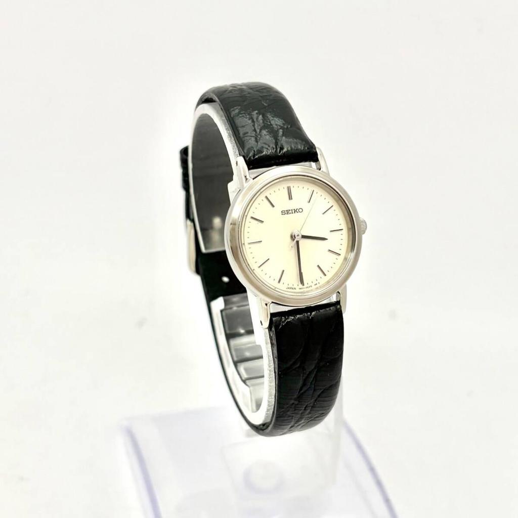 Used [Good Condition/new Battery] SEIKO Seiko Ladies Watch Silver 1N01-0BA0 011434 Genuine Belt with Engraving