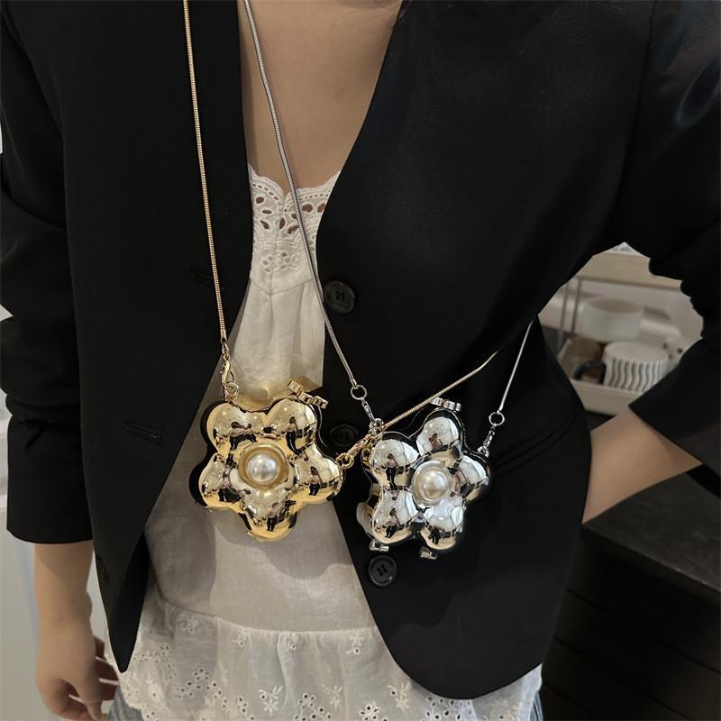 Mini Pu Box Bag With Flower Embellishments For Daily Casual Wear