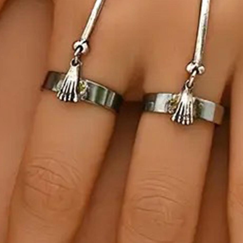 Skeleton Hand Bracelet for Halloween Gothic Style Exaggerated Skeleton Bone Bracelet for Halloween Jewelry Accessories