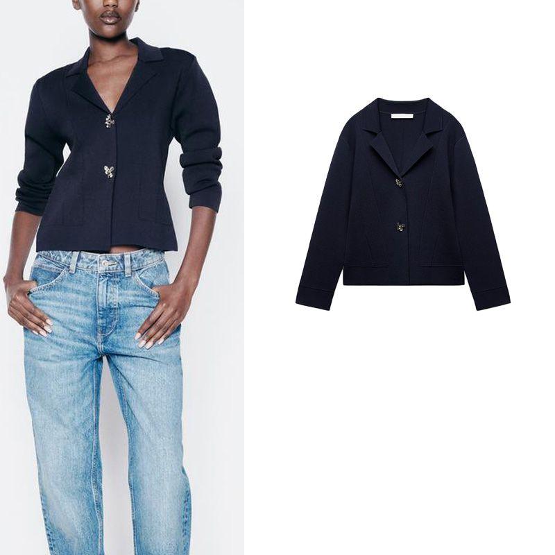 Spring New Arrival Flower-Shaped Button Decoration Short Lapels Dark Blue Knitting Suit Outwear 2142102