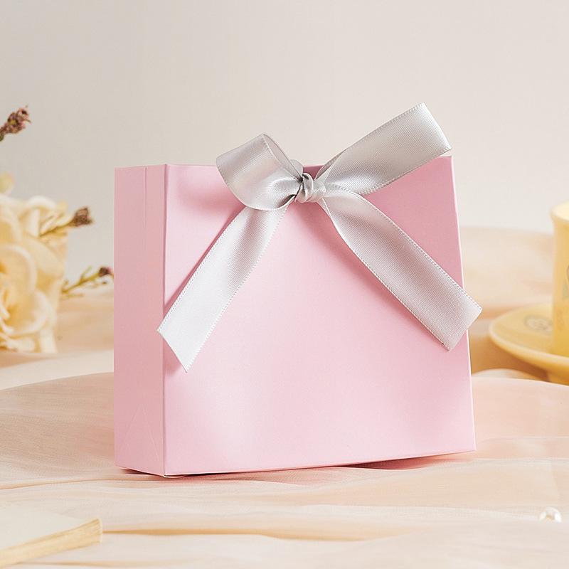 2025 European Style Wedding Candy Handbag Box - Elegant and Fresh Design