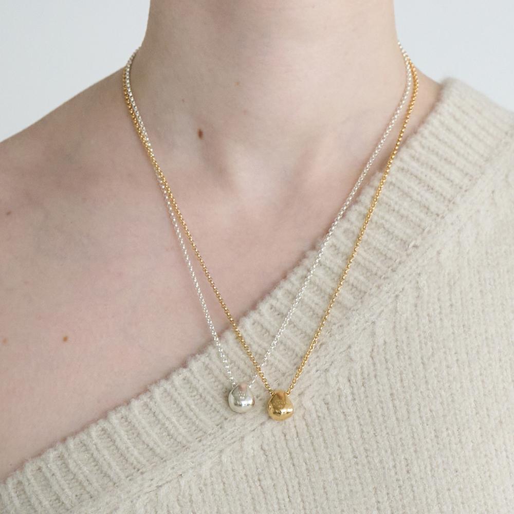 Still Instant Round Hole & Forms - Necklace 02 (2Colors)