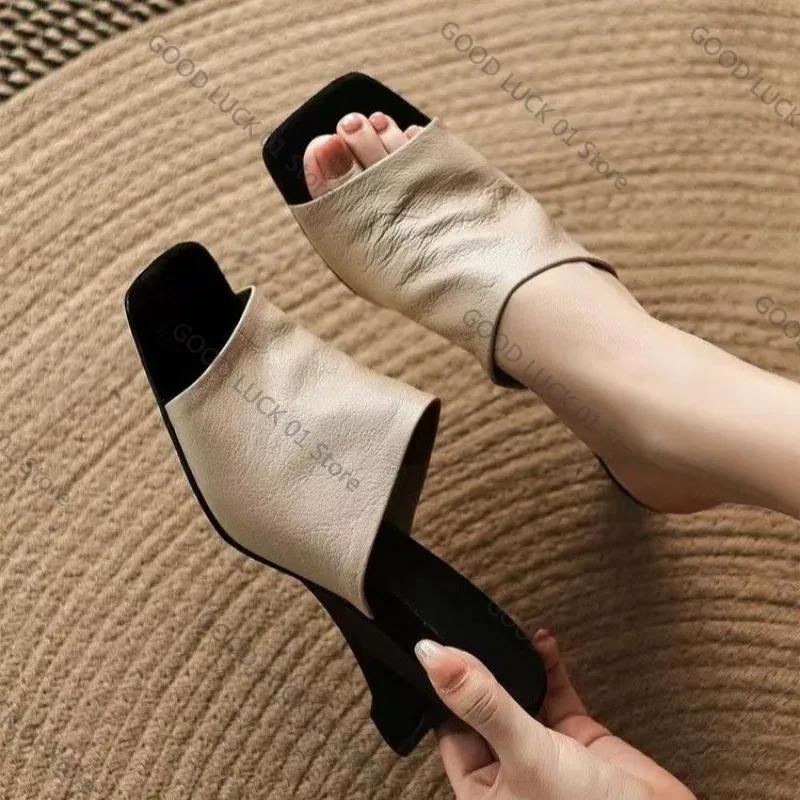 Fashion 2025 Retro Flip-flops 2025 Summer New Muller Wear Slip-on Soft-soled Thick Kitten Heel Sandals