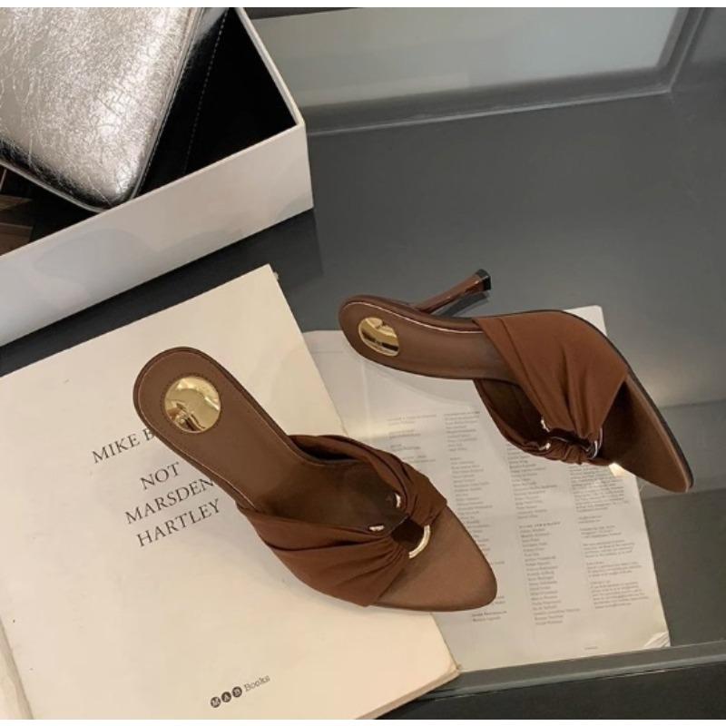 

Новые дизайнерские плиссированные туфли-шлепанцы с перфорацией на низком каблуке, с острым носком, для вечеринок и платьев, женская летняя обувь Zapatos Mujer 43 коричневый