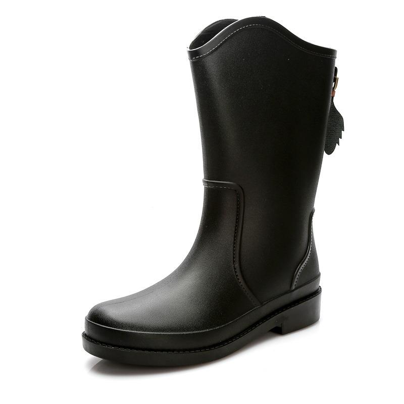 High Tube Water Shoes Women's Waterproof and Non-slip Long Tube Warm Fleece Socks Shoes Rain Shoes Fashion Soft-soled Rain Boots Rubber Shoes