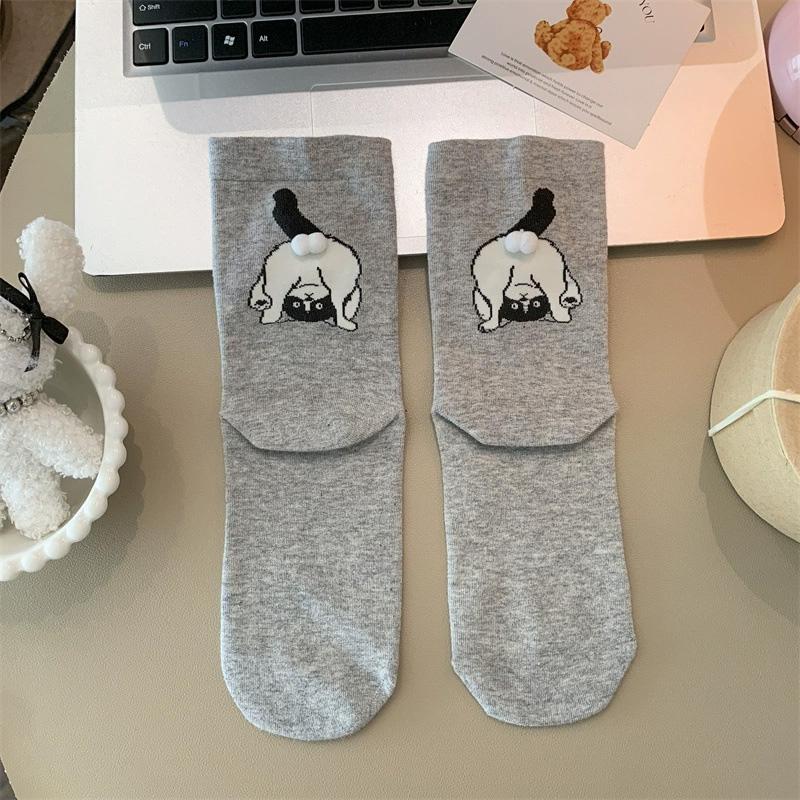 

1 пара носков с принтом мультяшного кота, приятные к коже, с животным и яйцом, удобные хлопковые носки, трехмерные, многоэлементные серый