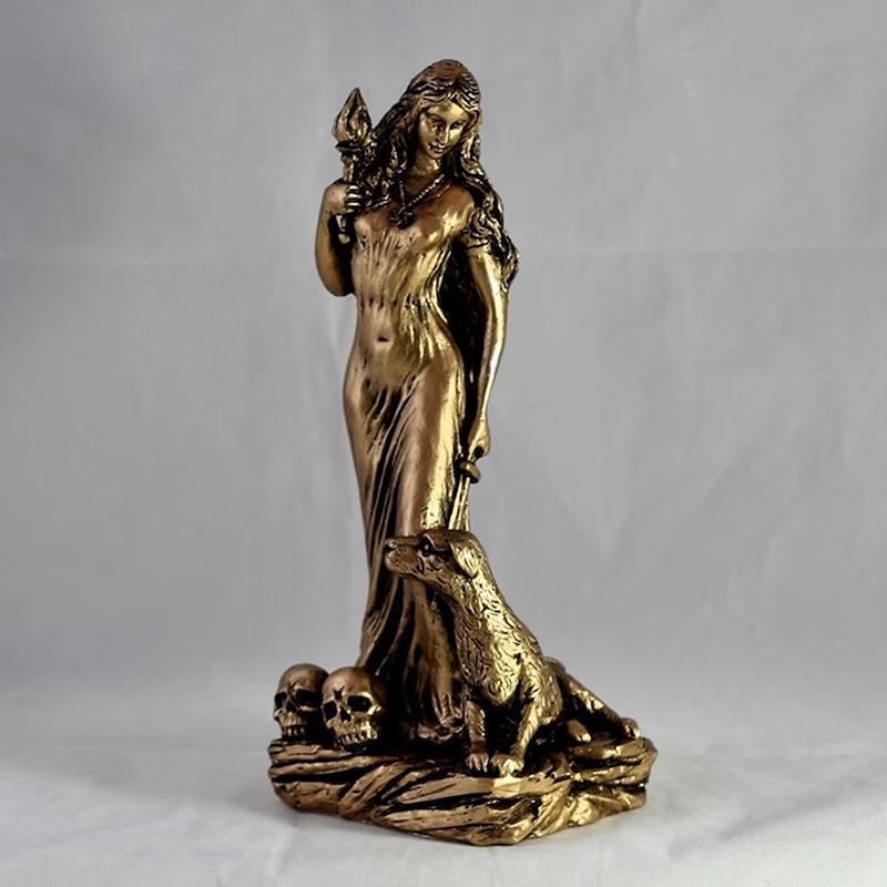Goddess Statue Resin Sculpture Figurine Retro Witch Statue Goddess Spiritual Figurine Craft Art Statue For Home Decoration