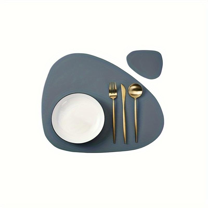 2pcs High Quality Triangular Leather Placemat and Coaster Set - Waterproof, Non Slip Easy To Clean Home and Restaurant Placemats