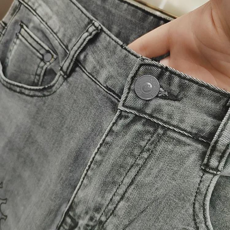 European Men's Spring & Autumn Tiger Head Slim Fit Jeans with Hot Diamond Detail