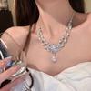 Hot selling French droplet shaped pendant necklace, light luxury retro princess palace style collarbone chain