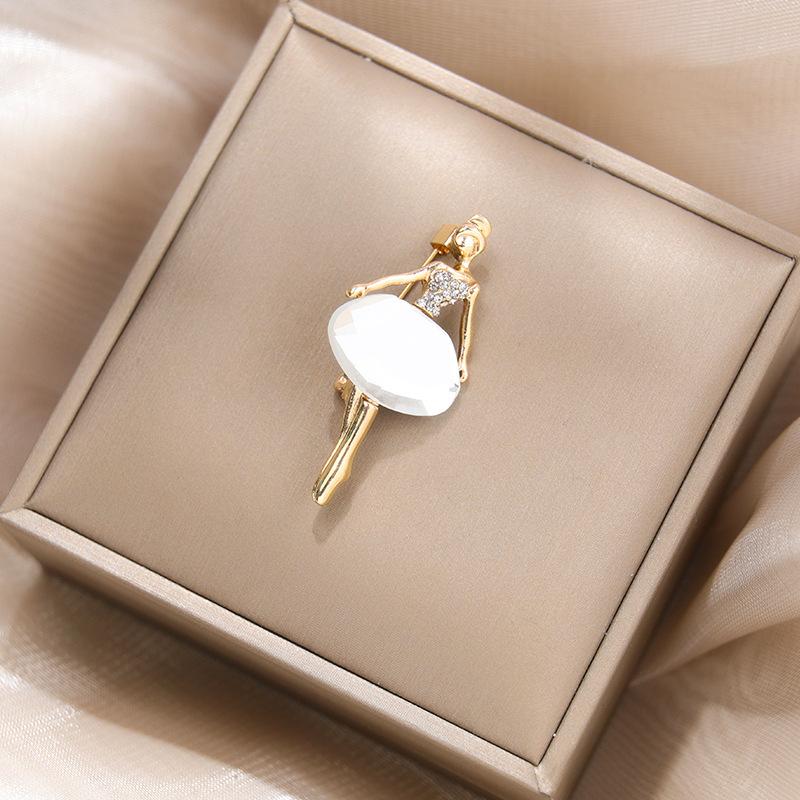 

Модная брошь в виде животного Ласточка, бриллиантовая сова Элегантная брошь в виде птицы Премиум-булавка