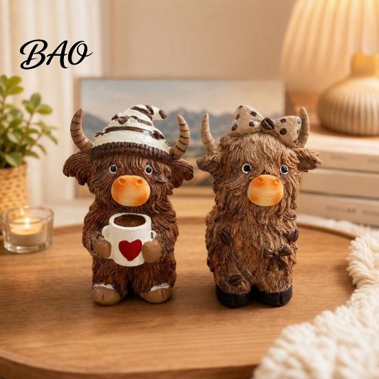 Rustic Farmhouse Living Room Decor Highland Cow Figurine, Resin Coffee Statue for Home Decor, Artistic Small Statues Country Style Tabletop