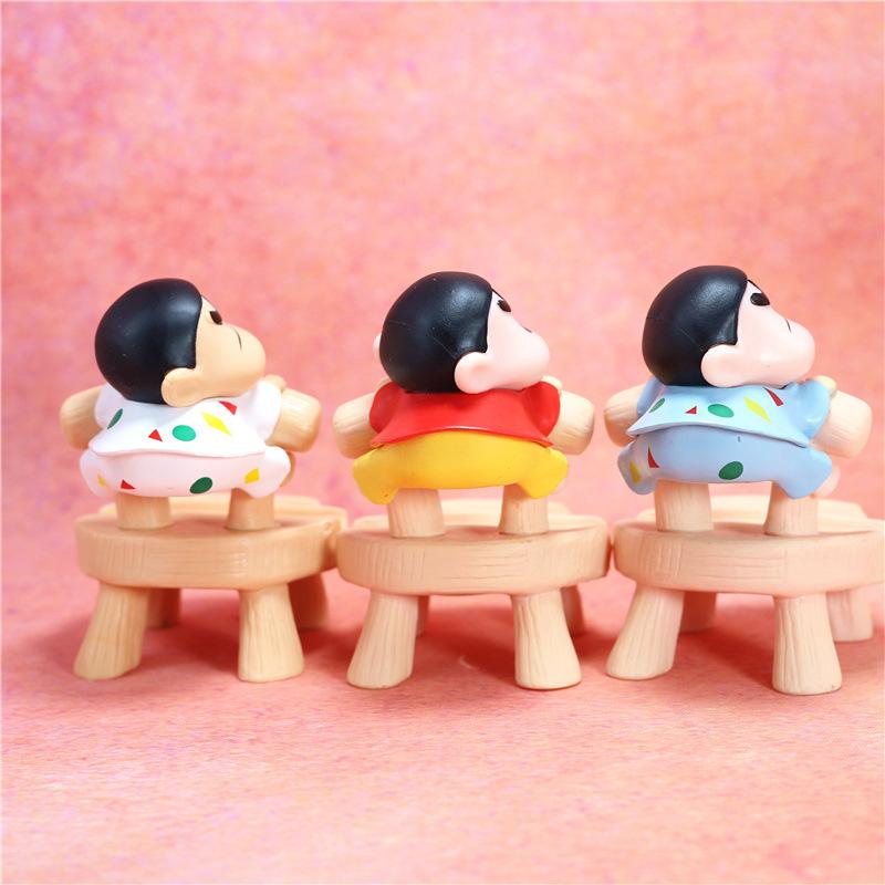 Anime Crayon Shin-chan Cute And Charming Action Figure PVC Model Playthings Mobile Phone Holder Cute And Charming Desktop Ornament Phone Support Gifts