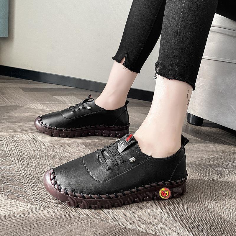 Большие туфли ручной работы из коровьей кожи с мягкой подошвой для мам, женская повседневная обувь, универсальные одинарные туфли 35 чёрный