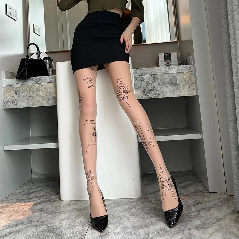Collant sexy da donna con tatuaggi fantasia, collant con scritte, fiori, lettere, calze nere lunghe e sottili da donna