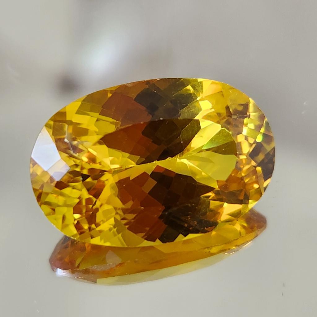 16.95 Natural Ceylon Yellow Sapphire Oval Flawless Certified Loose Gemstone