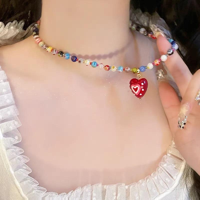 Color Dopamine Glazed Love Pendant Necklace Female Sweet Cool Babes Wind Beaded Collarbone Chain Accessories Collarbone Neck Chain