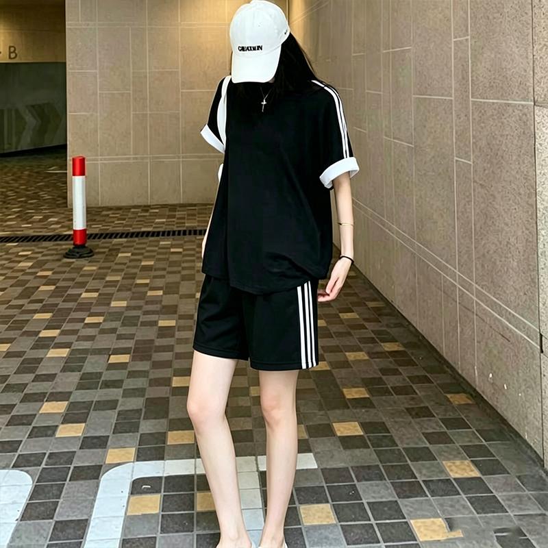 Completo Sportivo a Maniche Corte Estivo Lento Casual Set Due Pezzi