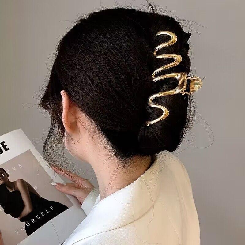2023 Vintage Geometric Hair Claws Korean Hollow Out Grab Hair Clip Hairpins For Women Fashion New Headwear Girl Hair Accessories
